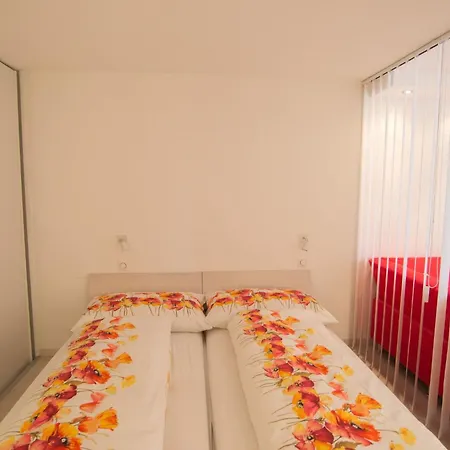 Haus Flaminia By Interhome * ロイカーバード